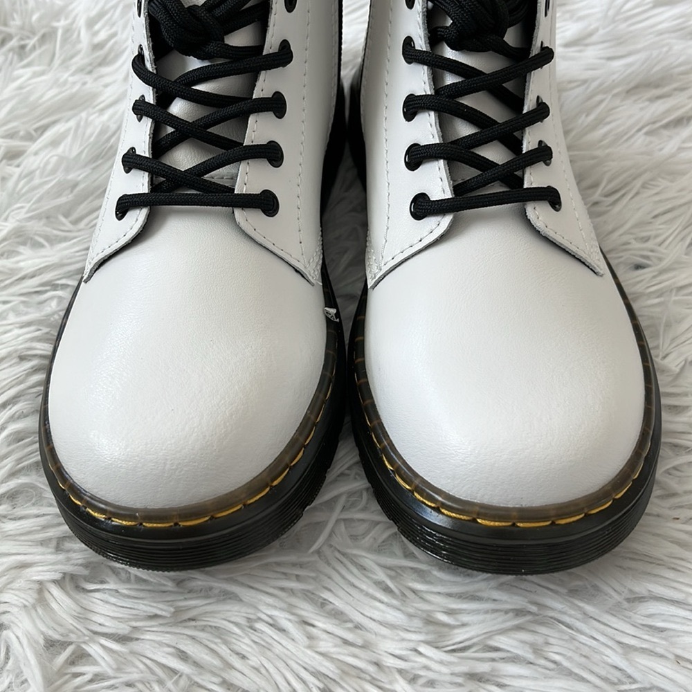 Dr. Martens Kids' Zavala Combat Lace Up Boot Big Kid in white size 5 - Picture 5 of 12